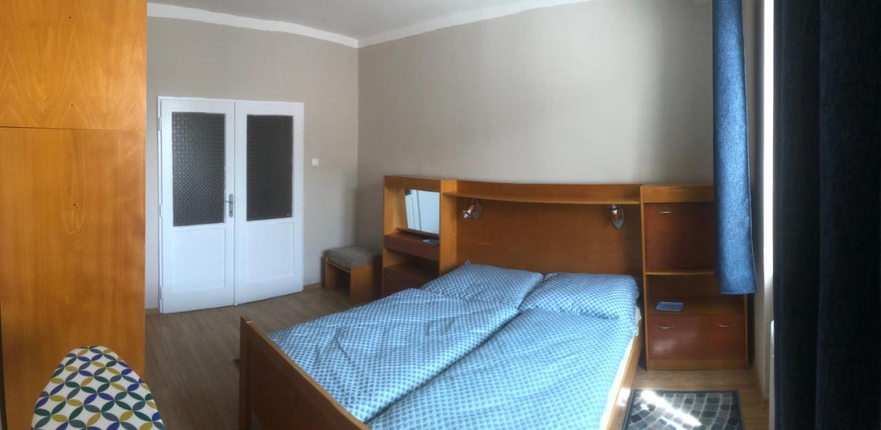 Apartman Bea, Snp 12 Velky Krtis Exterior photo